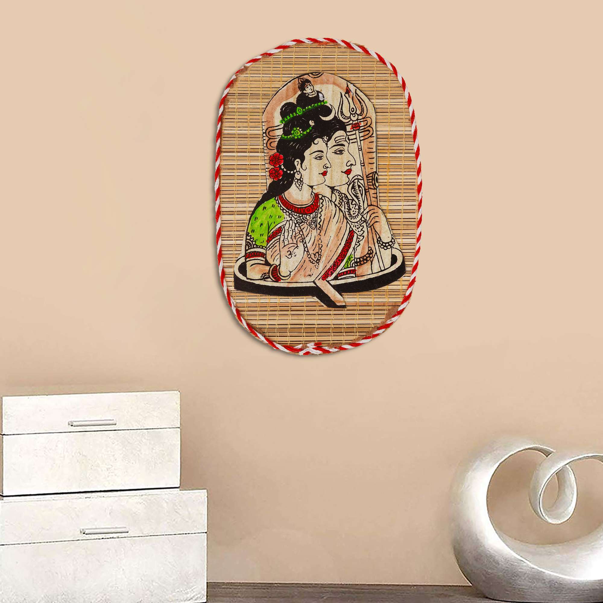 Oval Shaped Design Bamboo Handcrafted Wall Hangings Of Shiv Shakti For Home Decor - Image 4